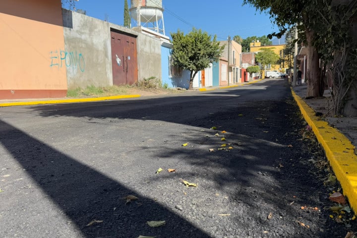 Vecinas y vecinos ven un sueño cumplido con el reencarpetamiento de sus calles