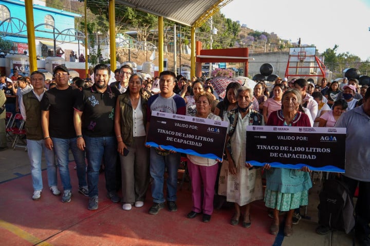 Oaxaca de Juárez fortalece acciones para el acceso al agua en la colonia Los Ángeles