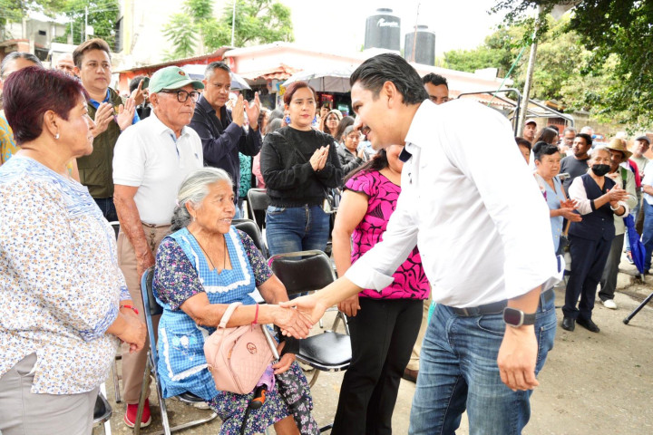 Rehabilitan puente vehicular en Donají en beneficio de vecinas y vecinos