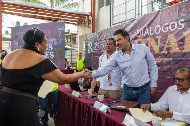 Encabeza Ray Chagoya el Diálogo Vecinal en la Agencia de  Montoya