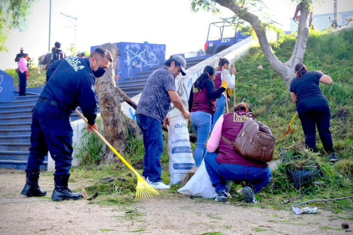 Avanza la estrategia Ciudad Limpia en inmediaciones del Río Atoyac