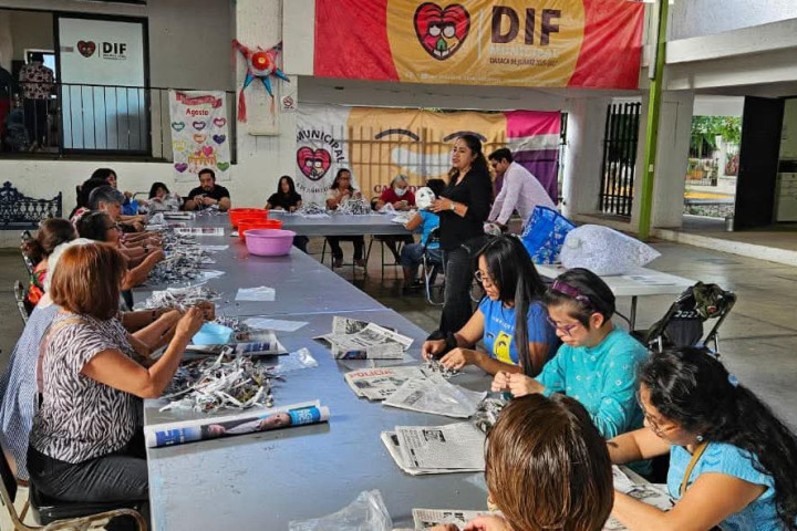 Colmenas por la Paz llega a las agencias de Oaxaca de Juárez para recuperar espacios públicos y fortalecer la paz social