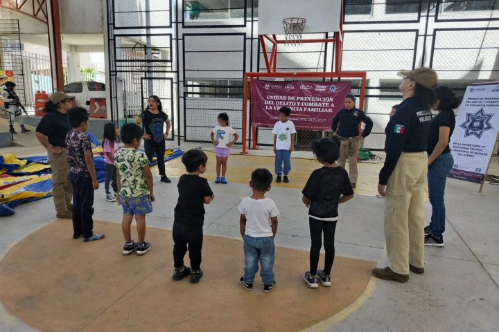 Unidad de Prevención del Delito fortalece la seguridad vecinal en agencias y colonias de Oaxaca de Juárez