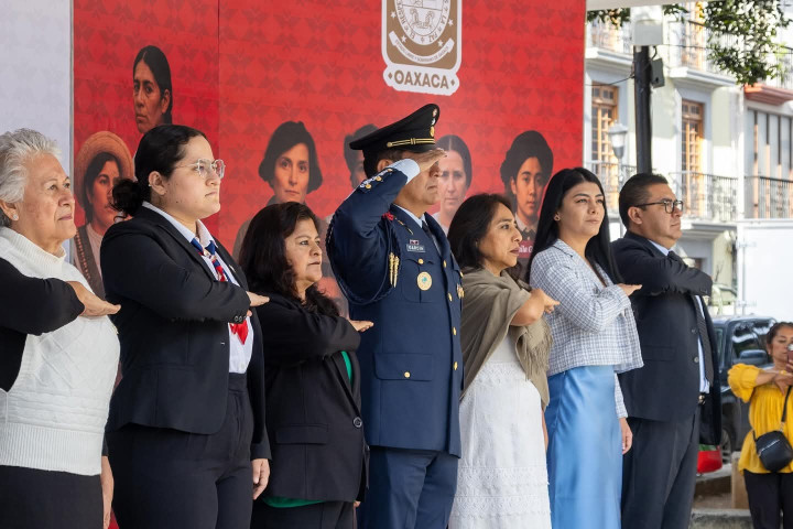 Rinden homenaje al General Antonio de León y Loyola