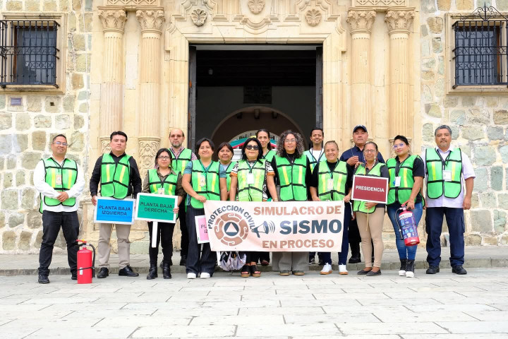 Participación activa en el Segundo Simulacro Nacional 2025 en el Palacio Municipal de Oaxaca de Juárez