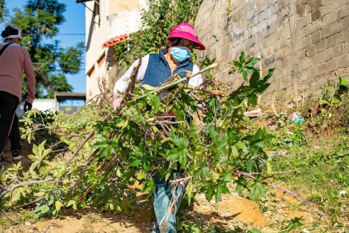 Continúan los tequios vecinales en Oaxaca de Juárez, fue el turno de San Felipe del Agua