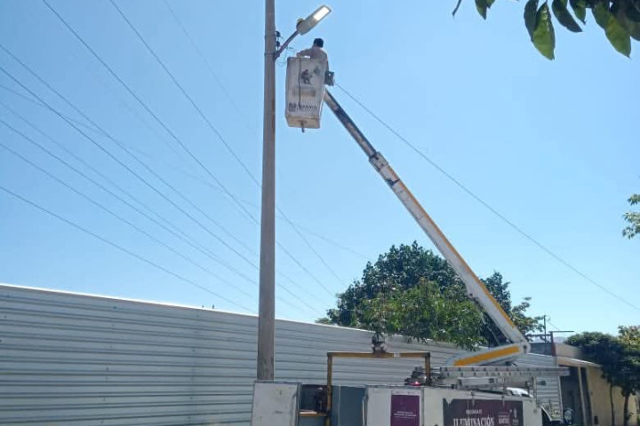 Ray Chagoya presenta avances en infraestructura urbana y en el programa Latidos Vecinales