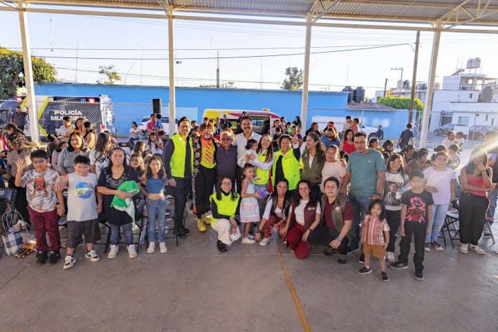 La magia de los Reyes Magos recorre las agencias de Oaxaca de Juárez