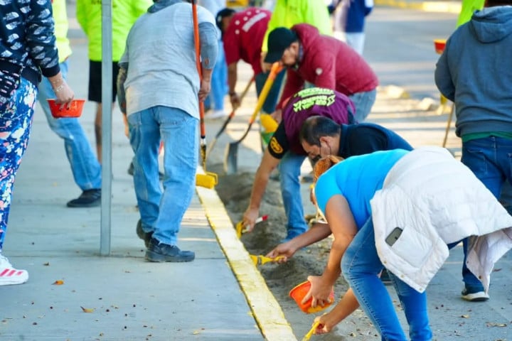Tequio Vecinal fortalece la limpieza y el orden en el Puente de Cinco Señores