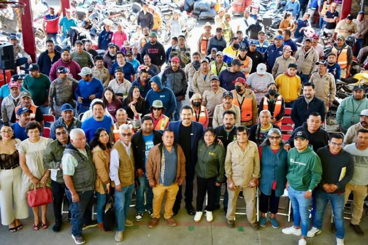 Ray Chagoya fortalece el Área de Barridos con nuevo equipamiento para mantener limpia la capital