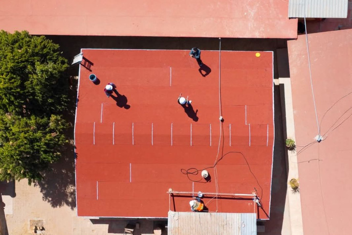 Obras que sí se ven en Oaxaca de Juárez: mejoran escuelas en agencias municipales