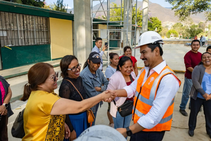 Trabajos que se ven, obras que se sienten