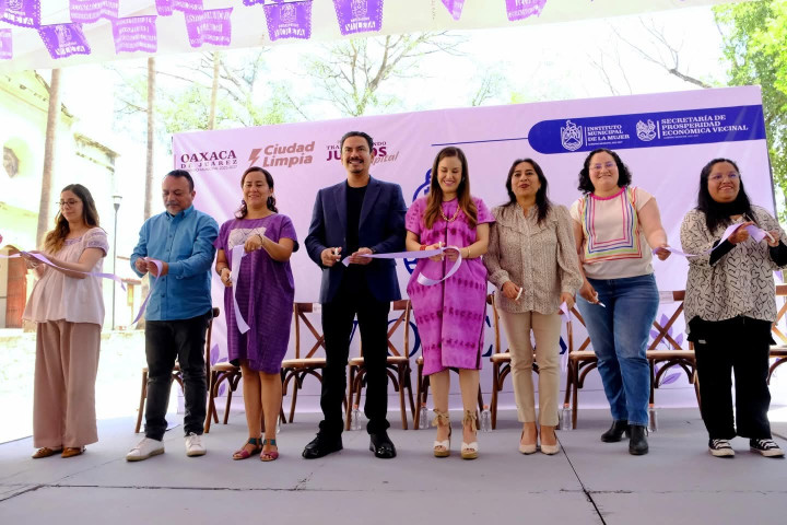 Arranca el Tianguis Violeta en El Llano
