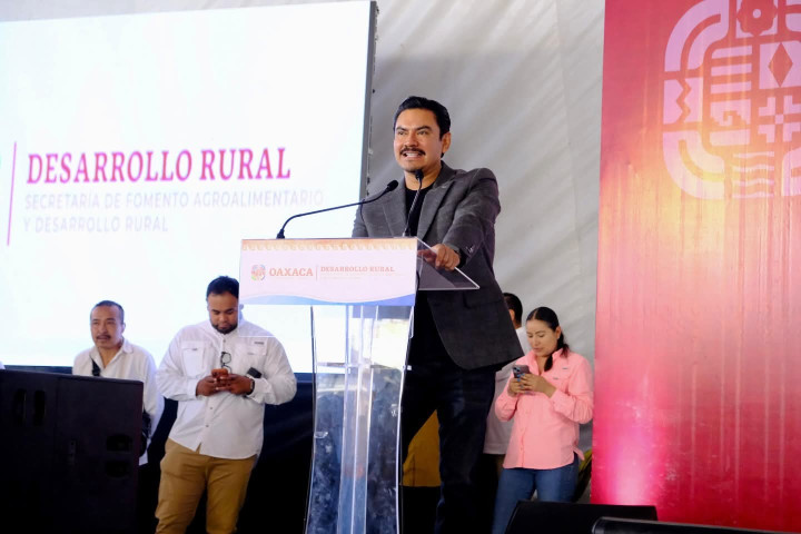 Productoras y productores de las ocho regiones llegan a la capital con la Expo Acuícola inaugurada por Salomón Jara y Ray Chagoya