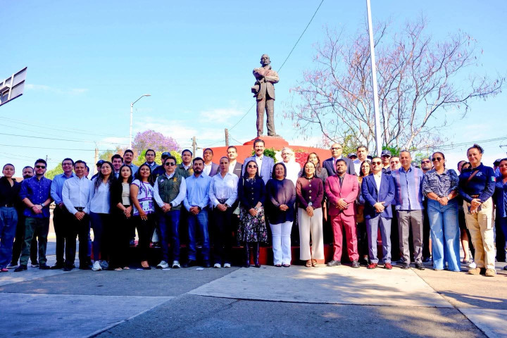 Conmemoración del 88 aniversario de la Expropiación Petrolera.
