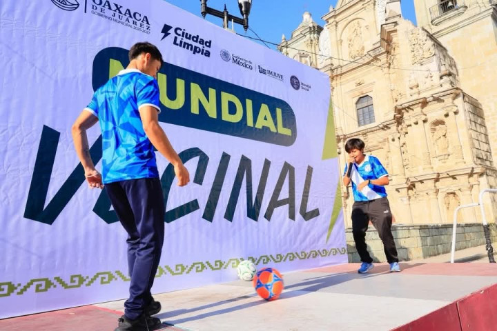 Desde la Plaza de la Danza, Oaxaca de Juárez participó en la activación nacional del fútbol