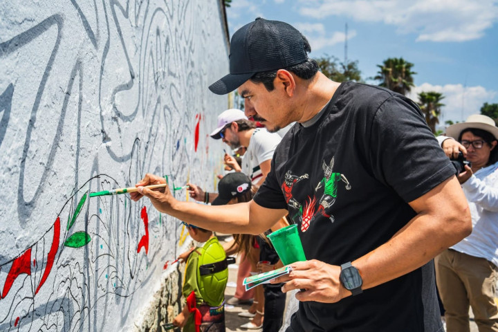 Un mural que se construye entre todas y todos
