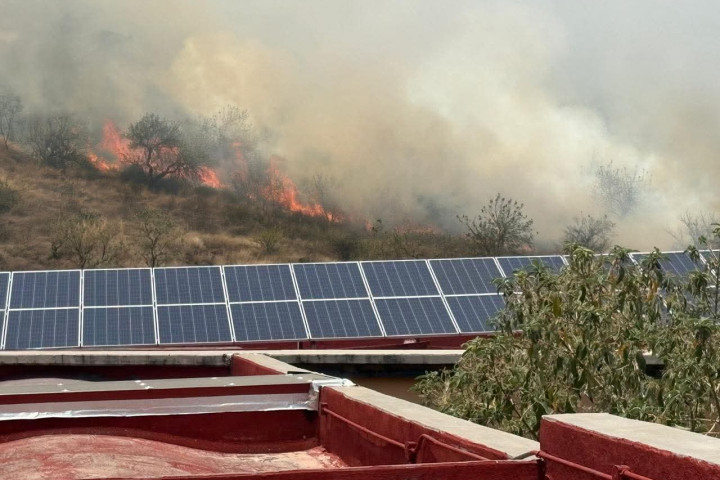 Atención a incendio en el Cerro del Crestón