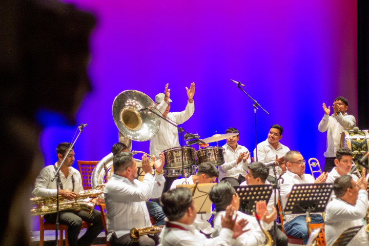 Lleno total en el concierto de la Banda Regional Princesa Donashii