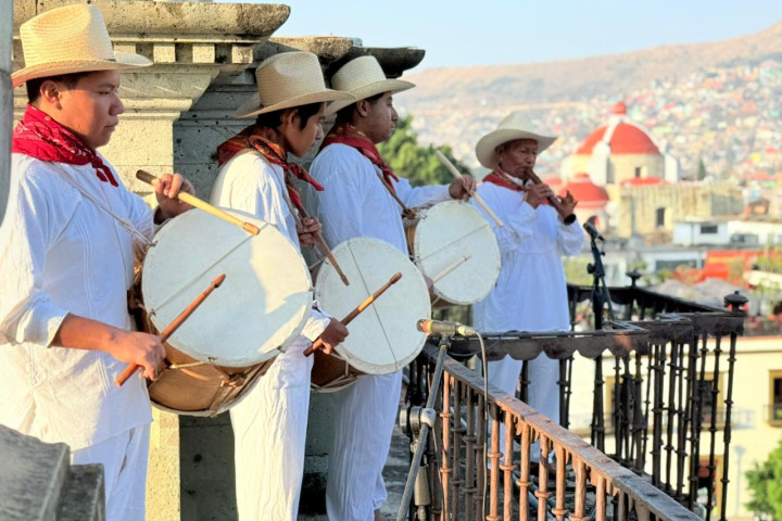 Oaxaca se celebra cuidándola con trabajo constante: Ray Chagoya