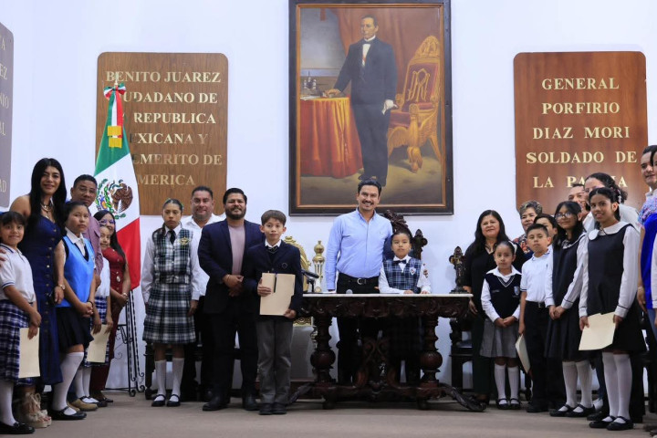 Instalan Cabildo Infantil en Oaxaca de Juárez