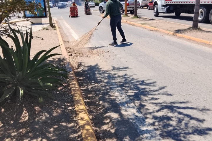 En el Día del Trabajo, Ciudad limpia y segura