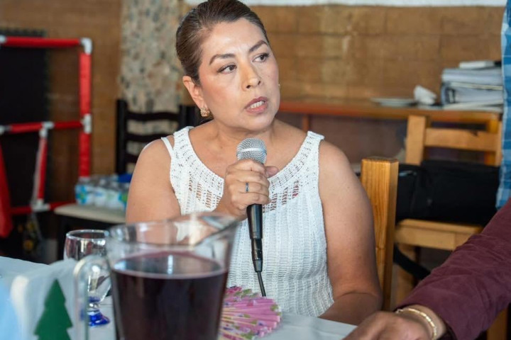 En territorio, Ray Chagoya atiende a vecinos y vecinas del barrio de Xochimilco