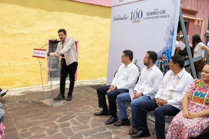Anuncian rescate urbano y mejoramiento integral de Xochimilco en el marco de sus 100 años