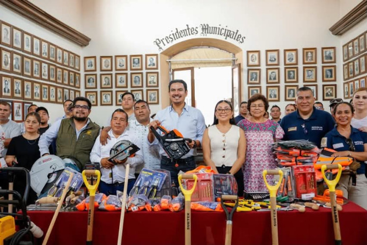 Fortalece Ray Chagoya relación laboral con sindicatos municipales de Oaxaca de Juárez